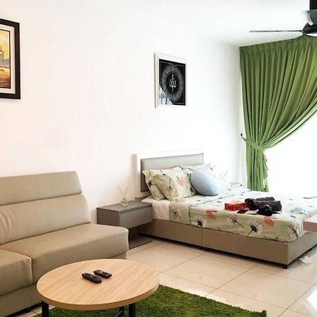 Zy Studio @ Evo Soho Bangi Astro Wifi Netflix Экстерьер фото